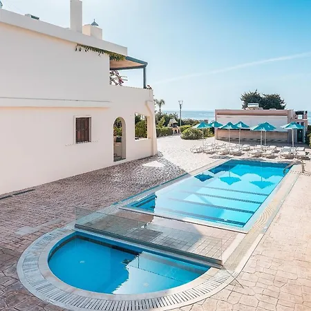 Amaryllis Front House 4* لاردوس